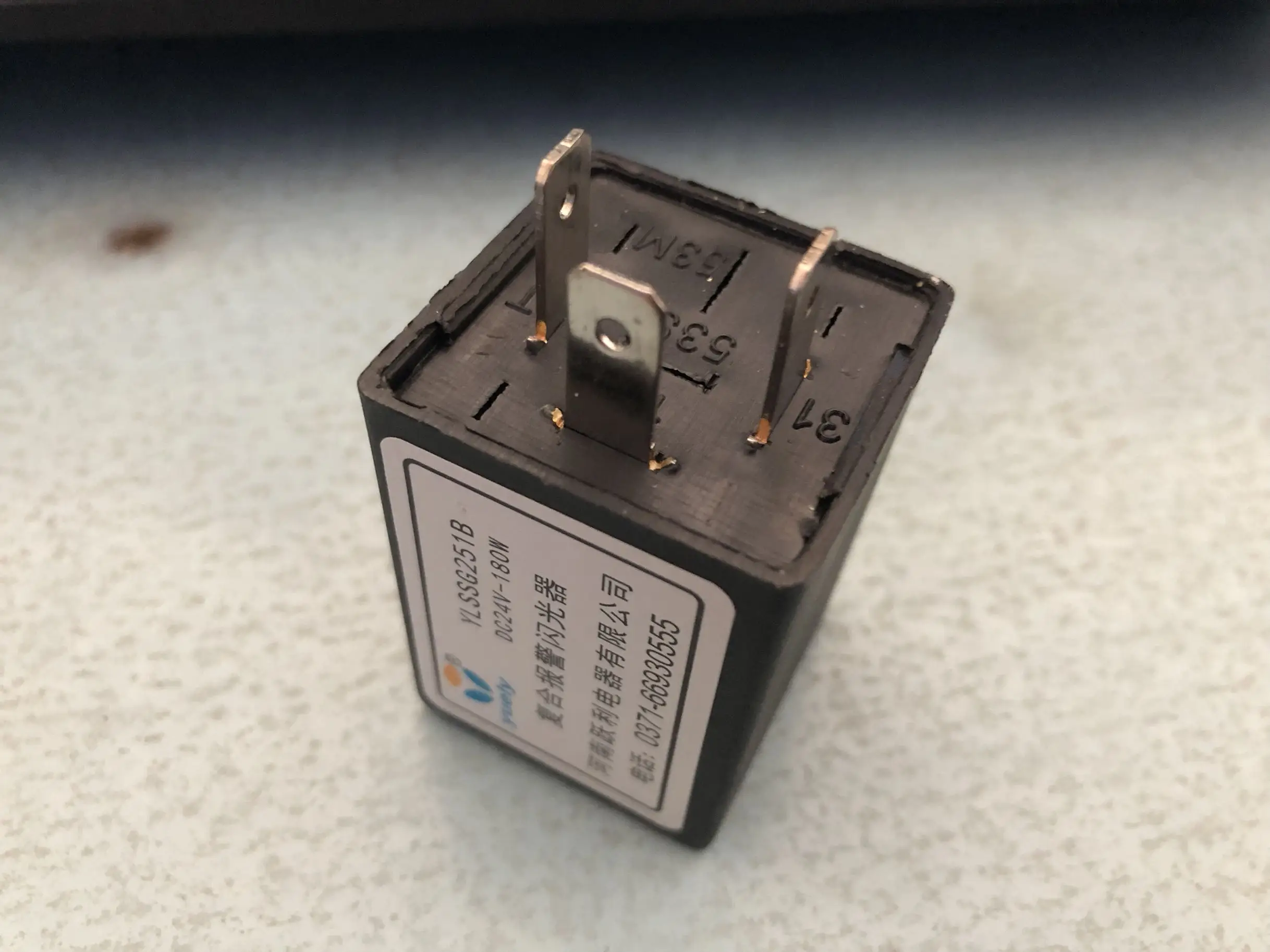 Shaolin автобус Композитный сигнал вспышки YLSSG251B dc24v-180w штатив реле 1 шт