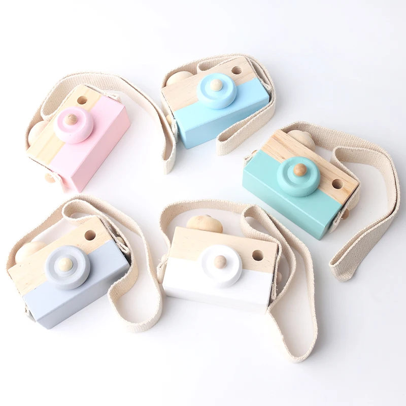 

Nordic Style Hanging Wooden Camera For Kids Baby Toy Cute Handmade Home Room Shelf Decor Painting Wide Strap Mini Wood Camera