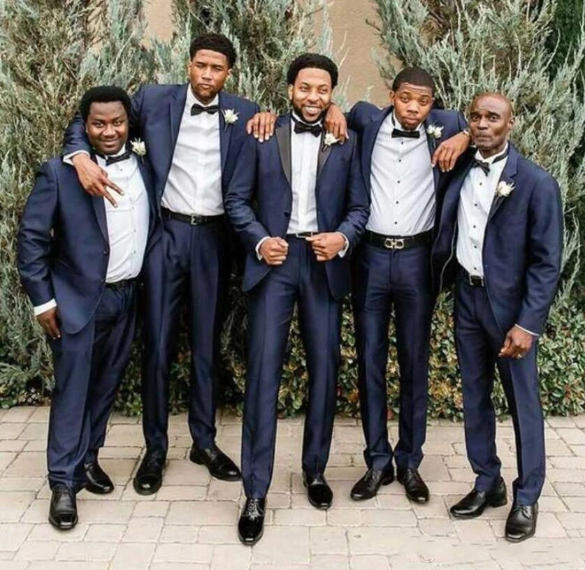 

2 Piece Wedding Groomsmen Tuxedos for Prom Party Men Suits Notched Lapel Navy Blue Classic Style Custom Made Bridegroom Suit