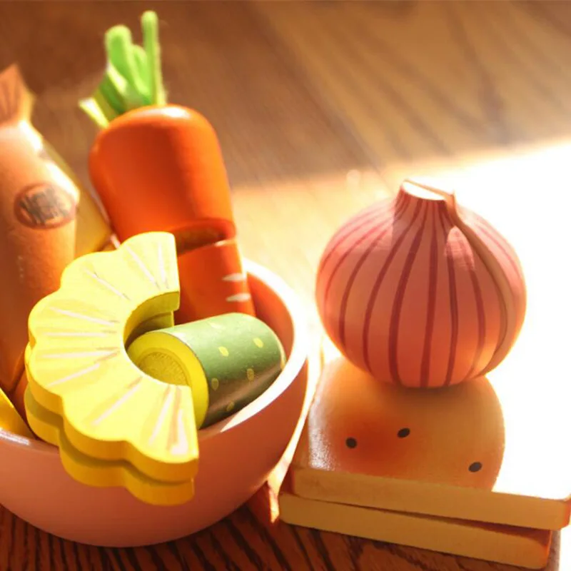 [Yunchuang Superior Products] Wooden Creative Early Childhood Educational Cute Play House Love Life Series of Western Dinner