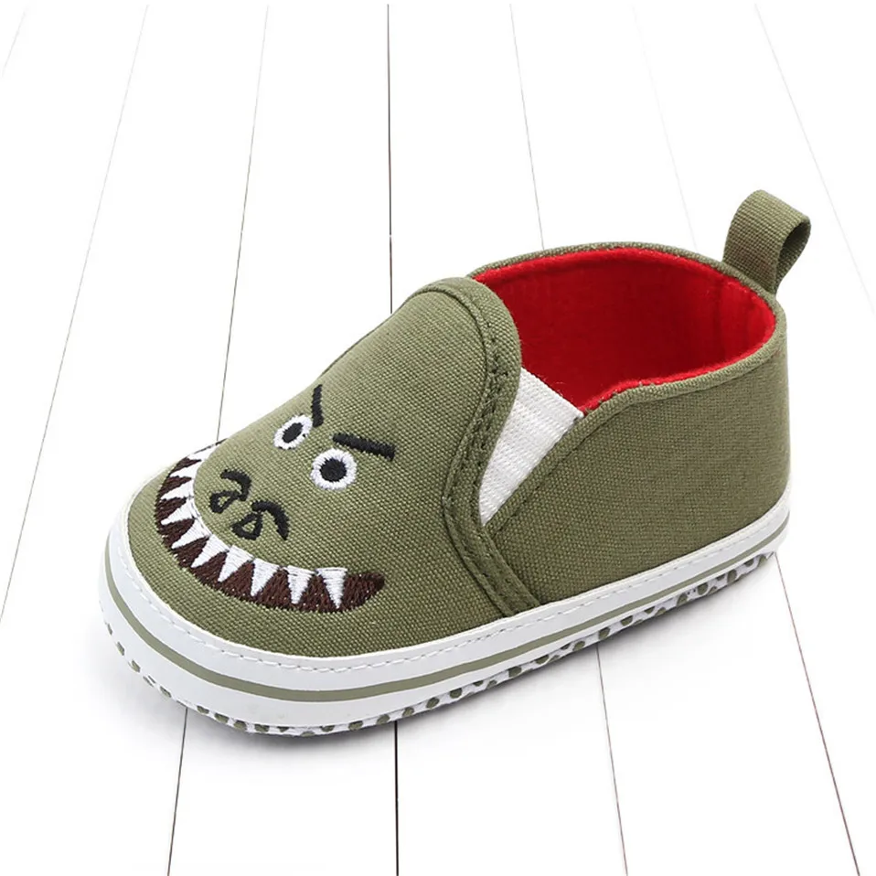 Детская обувь для новорожденных с принтом героев мультфильмов, для тех, кто только начинает ходить, для маленьких мальчиков обувь для девочек мягкая подошва анти-скольжения пинетки для малышей модная обувь для детей - Color: Green