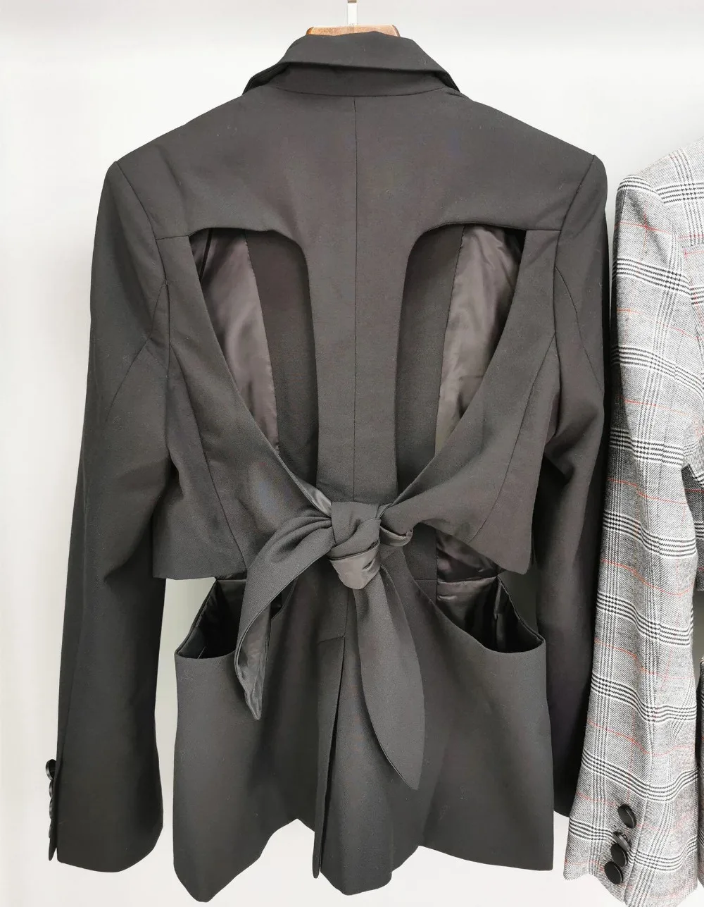 Новинка осени 2019FW, женский шерстяной Блейзер высокого качества, пальто, женская тонкая куртка с открытой спиной и бантом, верхняя одежда, 2 цвета, ddxgz2 9,11
