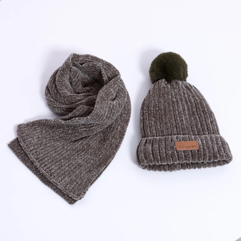 Детские зимние теплые вязаные плюшевые бархатные шапки шарф перчатки с покупкой варежки для детей - Цвет: celadon
