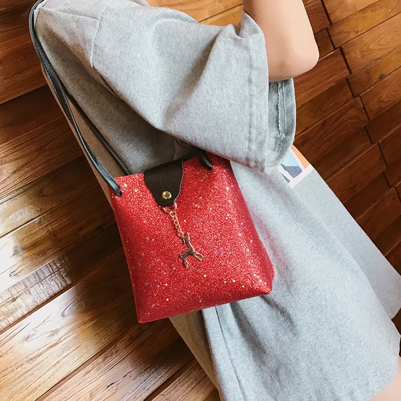 

2018 Spring New Style Simple Casual Deer Pendant Bucket Bag Versitile Fashion Small Sequin Single-shoulder Bag for Women Bag
