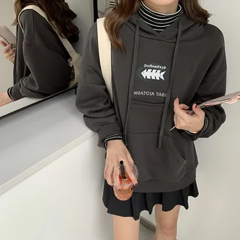

Kangaroo pocket printing rope with hat guard woman 2019 autumn and winter Korean version velvet coat