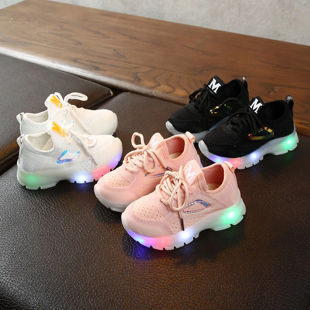 New Children Luminous Shoes Boys Girls Sport Running Shoes Baby Flashing Lights Fashion Sneakers Toddler Little Kid LED Sneakers