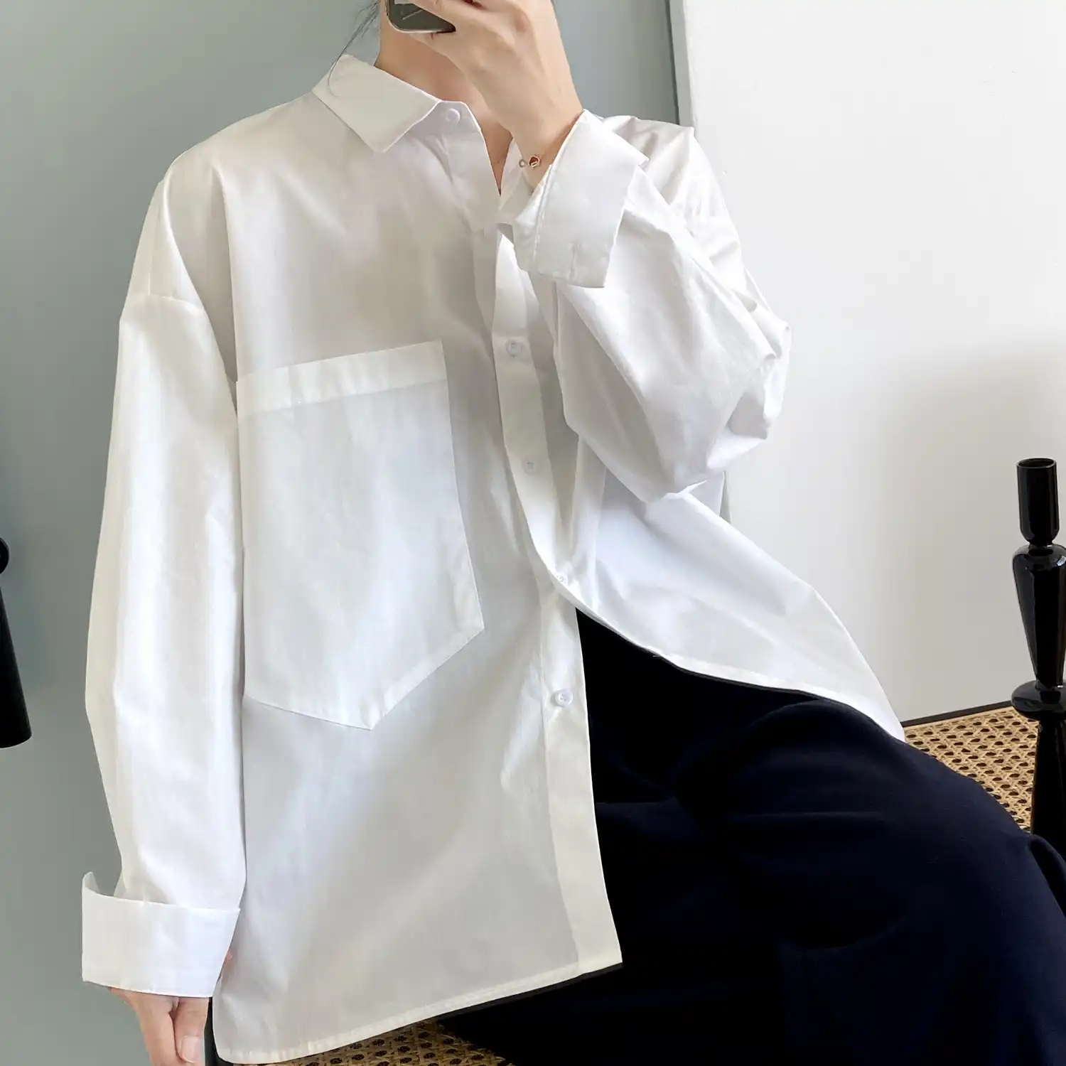 女性シャツ 秋のファッションストリートスタイル長袖ラペルビッグポケットトップスレディースシックなデザインボタンアップルーズオーバーサイズシャツ シャツ Aliexpress 女性シャツ 秋のファッションストリートスタイル長袖ラペルビッグポケットトップスレディースシックなデザインボタンアップルーズオーバーサイズシャツ シャツ Aliexpress