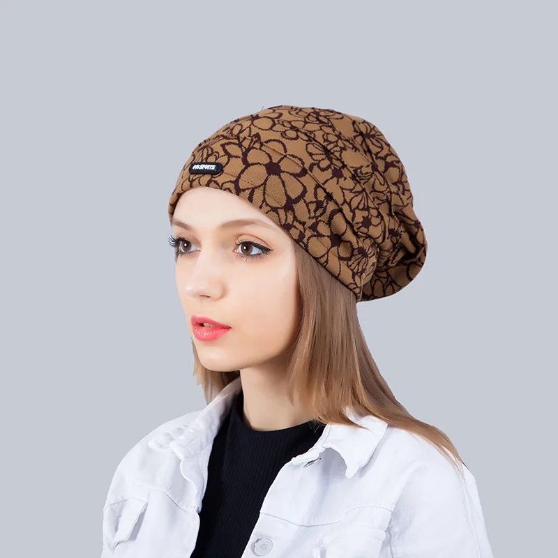 

2019 New Hip Hop Style Pattern Labeling Hat Men's and Women's Korean Version of Baotou Pile Cap Casual Warm Headgear