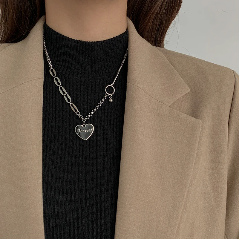 

Glam Titanium Enemal Heart Necklace Classic Women Stainless Steel Jewelry Designer Simply Gown Sweet Boho Trendy INS OL