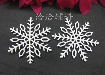 

12-petal plastic snowflake piece Christmas day venue DIY decorative accessory 7.5CM