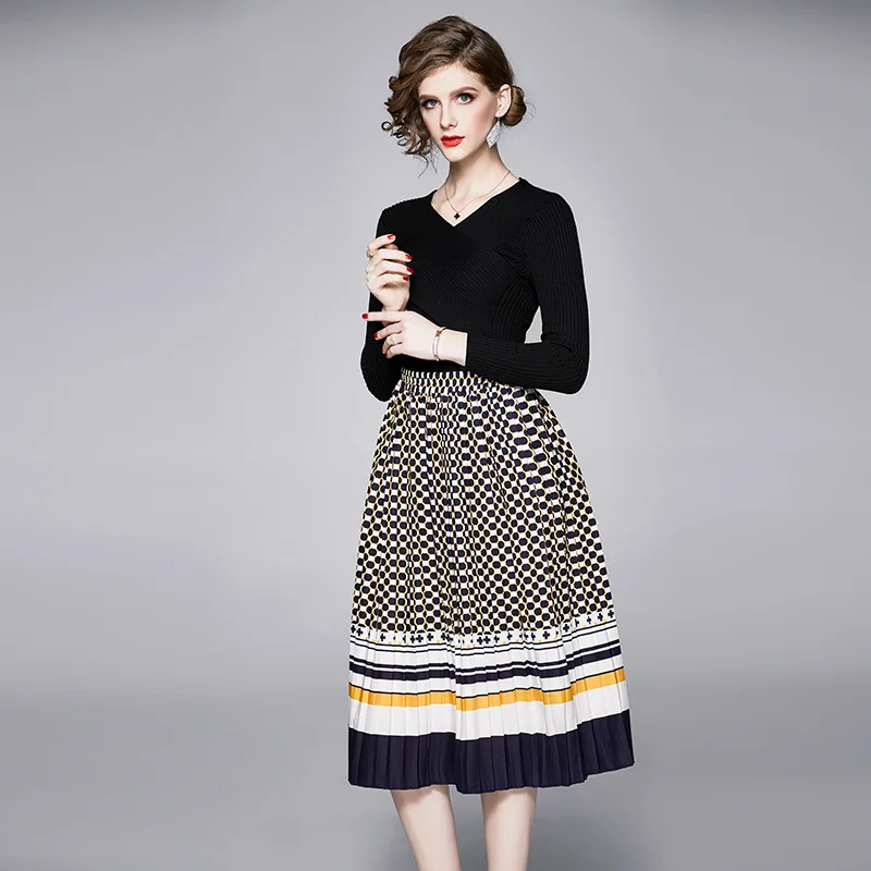 

Cross V-neck Long-sleeve Knitwear Slimming Popular Pleated Fashion Skirt Western Style Set