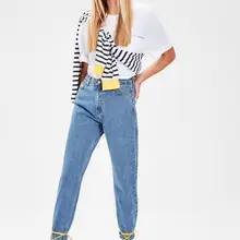 Trendyol синие джинсы с высокой талией для мам TWOAW20JE0129