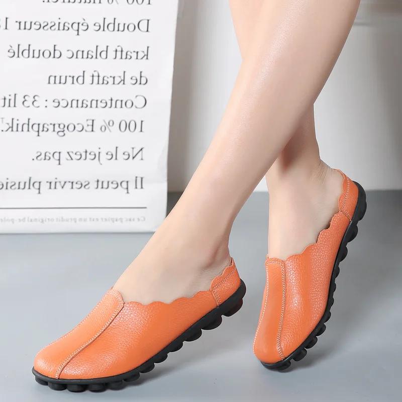 

Spring New Style WOMEN'S Genuine Leather Shoes Anti-slip Soft-Sole Moccosins Slip-on Retro Women's Slipper Large Size Casual Mom