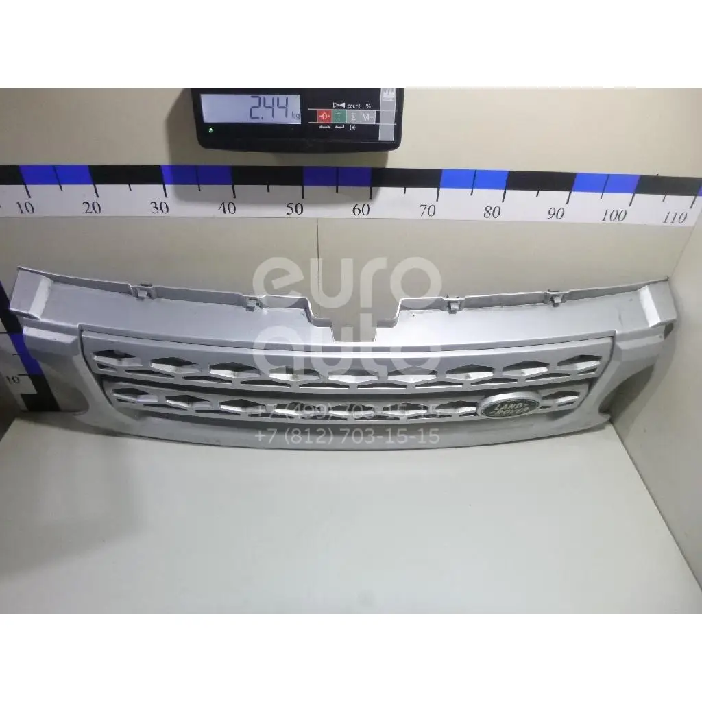 Решетка радиатора, состояние – Б/У,, для Land Rover Discovery IV LR015446 AH228138B LR015446