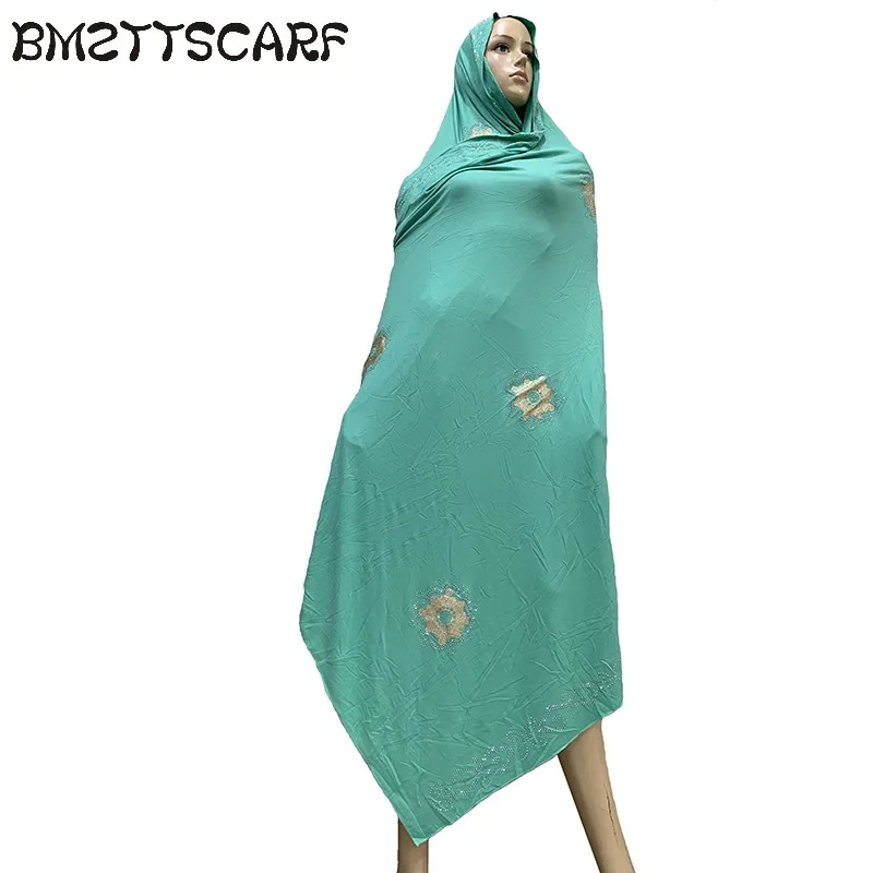 BM825-7
