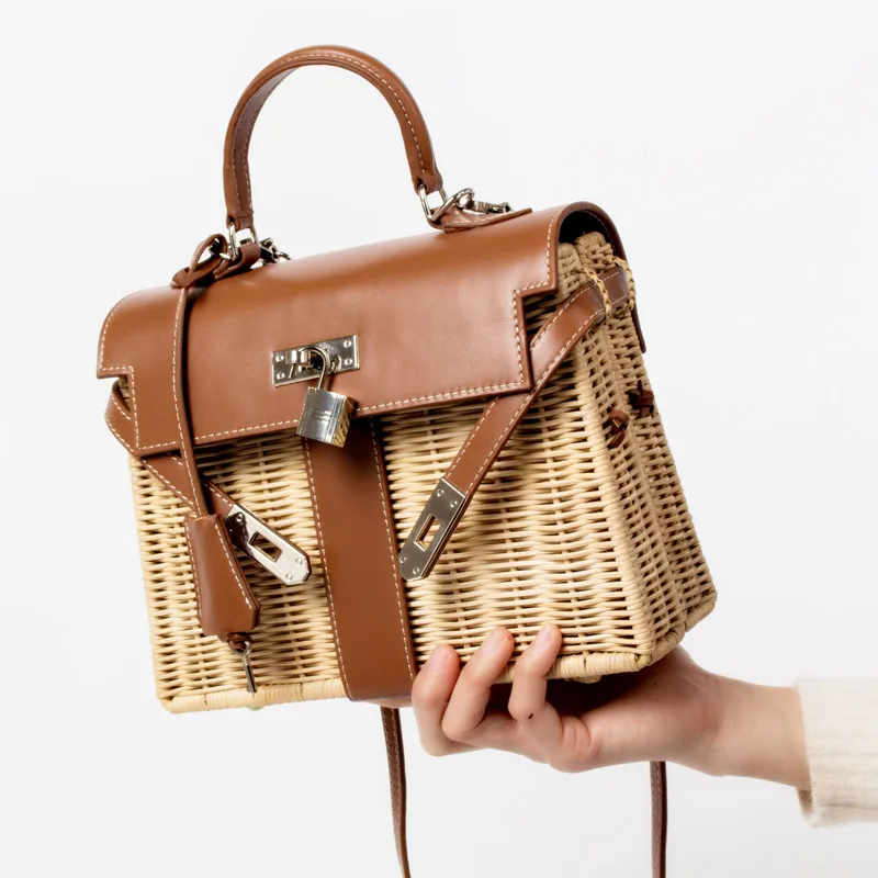 

2019 the New Handmade high quality Rattan Bag Large Capacity Women's Woven Holiday Package Aircraft transportation