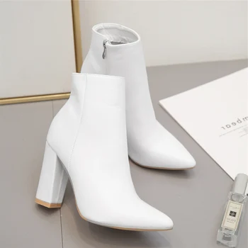 

Luxury 2020 Designer Women Sexy 10cm High Heels Western Cowboy Boots Leather Block White Heels Ankle Boots Chunky Heels Shoes