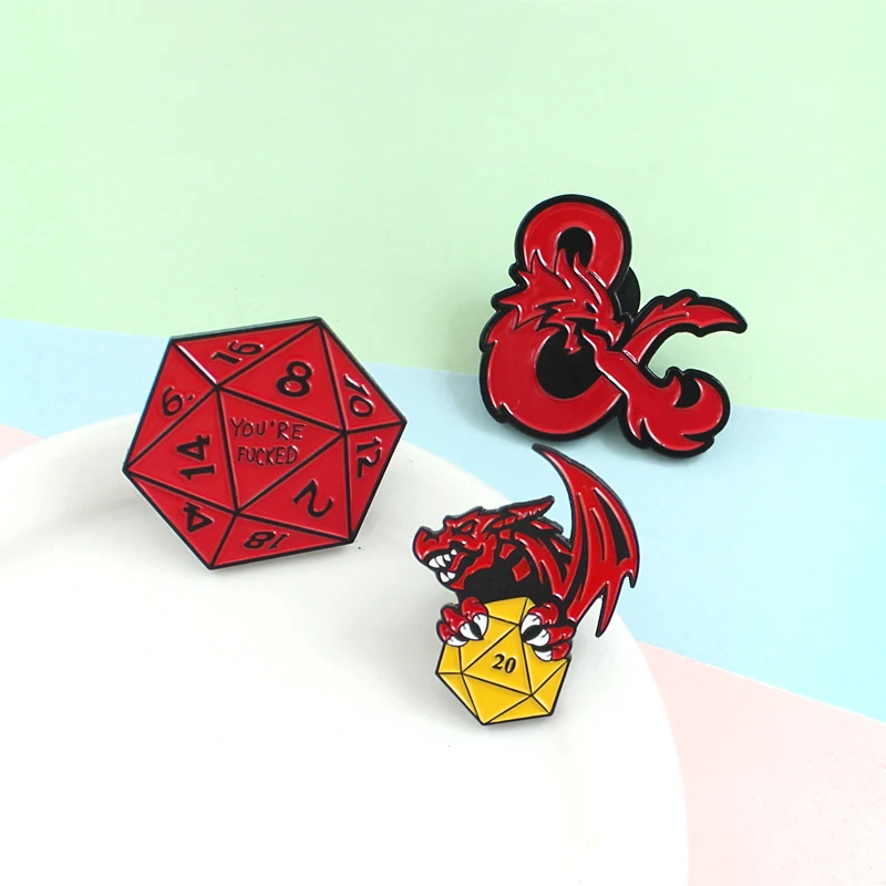 Красные Подземелья и Драконы подарки многогранная двухсторонняя брошь с