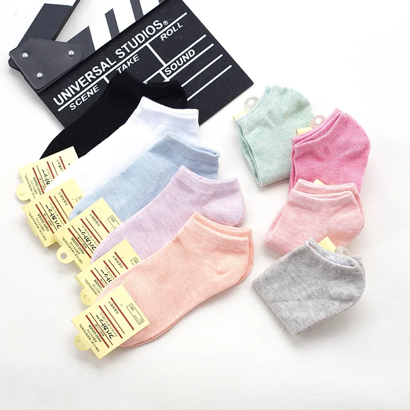 

New High Quality Women Girls Casual Striped Candy Colors Cotton Comfortable Harajuku Short Socks Fashion Female Funny Socks