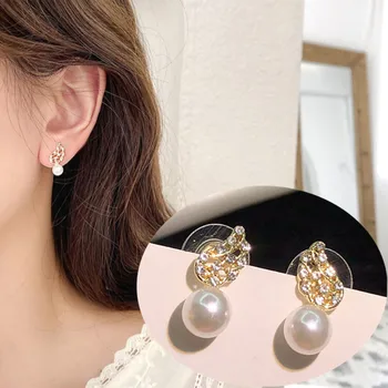 

Retro Fashion Earrings 2020 New Temperament Earrings Personality Wild Wings Pearl Crystal Earrings Women's Bohemian Bijouteria