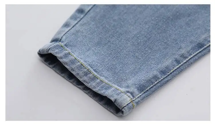 D (1)