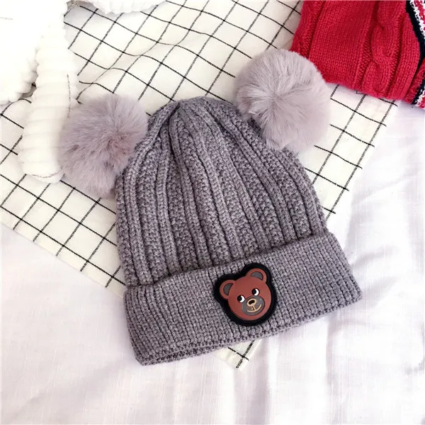 Детские шапочки Skullies Beanies для мальчиков и девочек, зимняя однотонная шапка с ушками медведя из мультфильма, теплые модные Эластичные аксессуары с помпоном - Цвет: 2