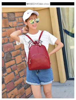 

2018 new ladies backpack Korean style fashion Pu solid color women's backpack