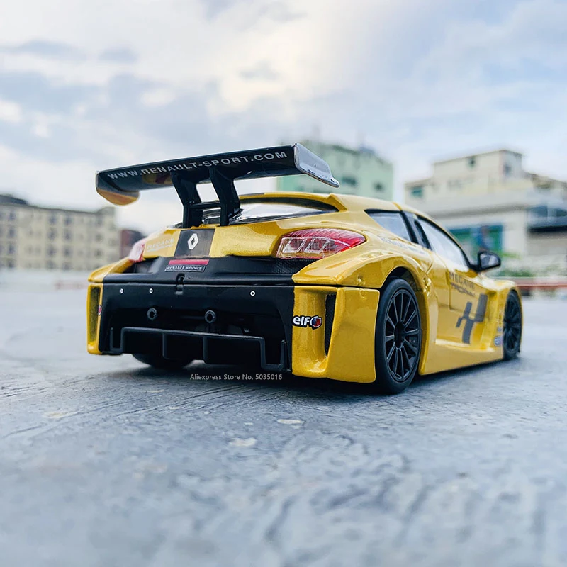 Bburago 1:24 Renault Megane скоростной путь моделирование сплава Модель автомобиля ремесла