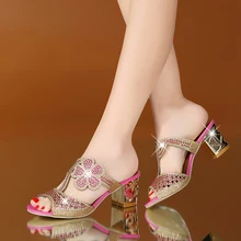 Lucyever/женские модные туфли на высоком каблуке; пикантные туфли с открытым носком и вырезами; обувь для вечеринок с кристаллами; женские летние пляжные шлепанцы без застежки