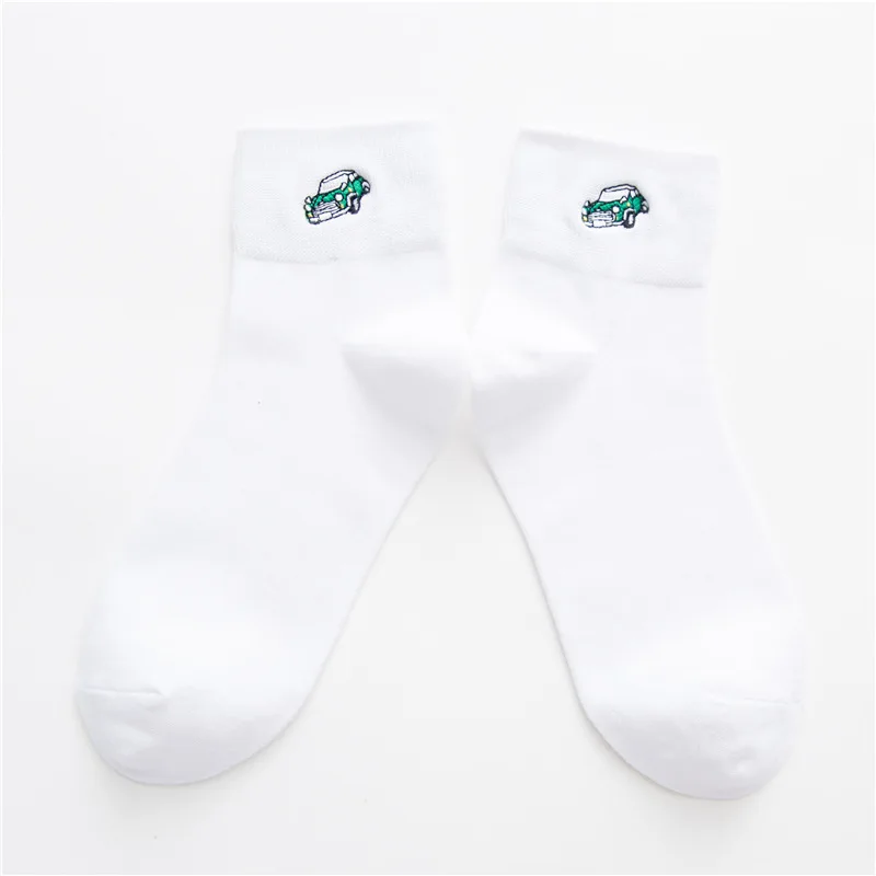 White Green Car Women Socks Autumn Winter New Cotton Embroidery Cartoon Black White Tube Ladies College Wind Personality Casual Sports Sock - Color: White Green Car