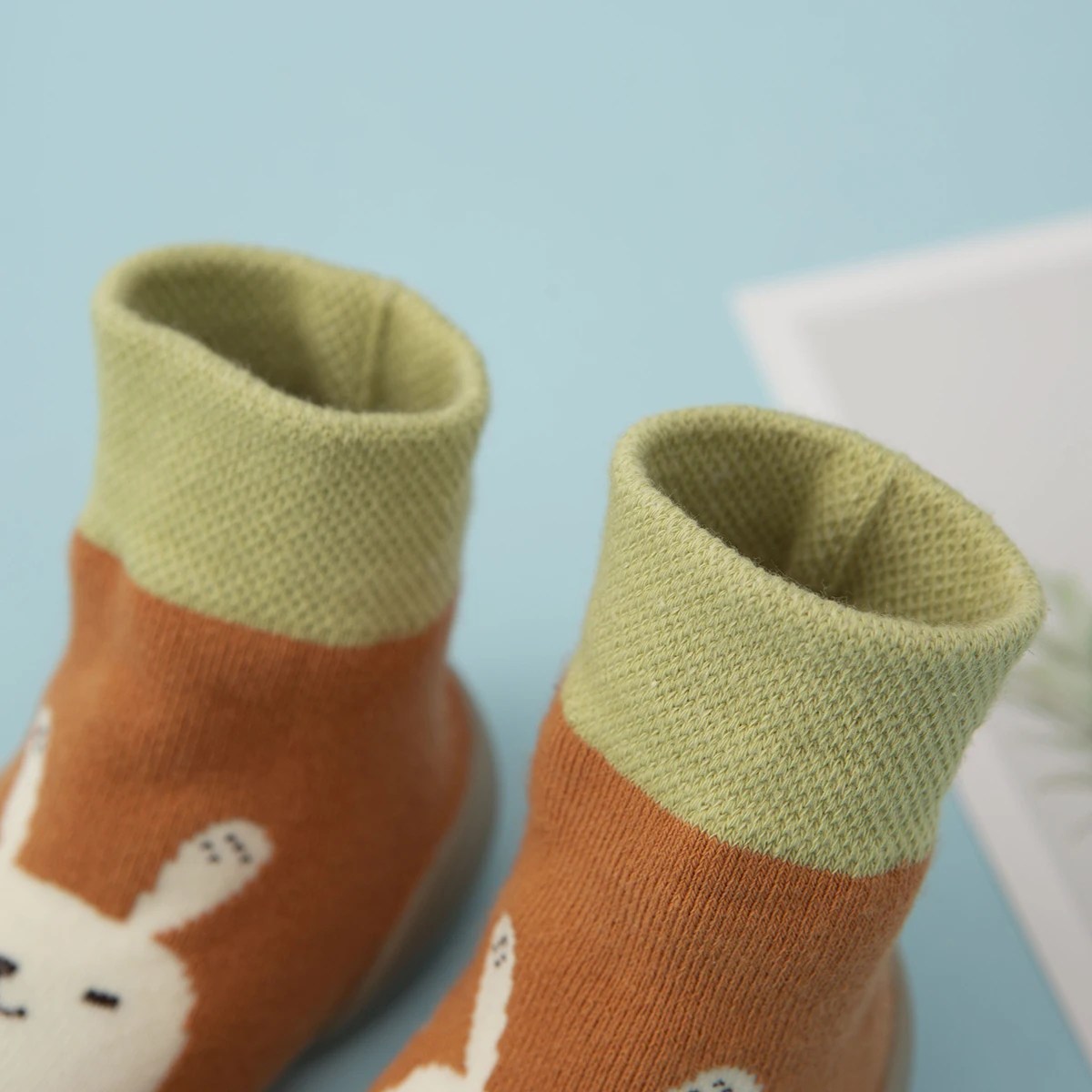 Обувь для малышей нескользящие носки-тапочки для малышей обувь для малышей на мягкой резиновой подошве Носки для малышей с героями мультфильмов детские ботиночки