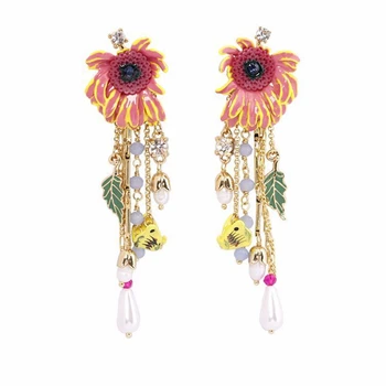 

Luxury Enamel Daisy Long Tassel Hanging Earrings Women Freshwater Pearl Chrysanthemum Flower Pendant Earrings Christmas EH066