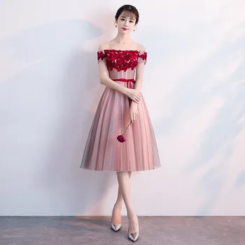 

Dames Jurken Flower Embroidered Sommerkleid Birthday Dress Female Clothing Elegant Temperament Party Ladies Princess Sweet A181