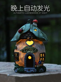 

Solar decorative lamp mushroom house mini fairy model decoration home decoration outdoor miniature house garden craft gift