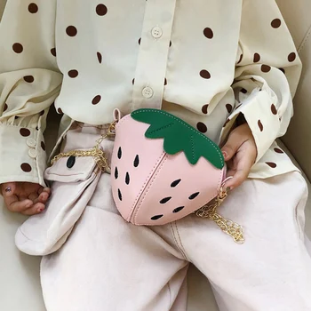 

Children Girl Strawberry Crossbody Shoulder Bag Chain Zipper Lovely for Money Keys H66