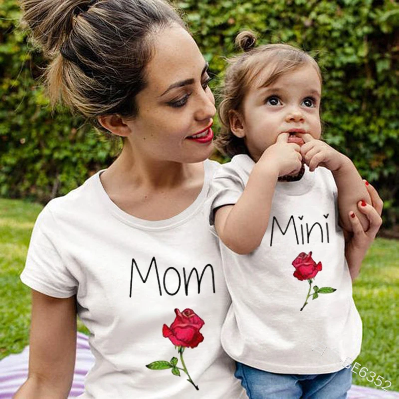 

LILIGIRL Mother Daughter Rose print T-Shirt Mommy and Me Clothes Family Matching Outfits Look Mum Baby Dresses Clothing