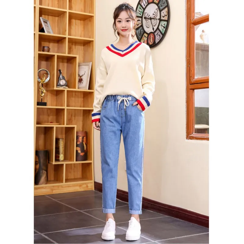 Женские джинсы повседневные Стрейчевые брюки с высокой талией светло-голубые большие размеры милые свободные джинсовые пуговицы потертые джинсовые штаны-шаровары - Цвет: QL