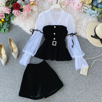 

2020 New Spring autumn Women Velour Suits Mesh Patchwork Long Sleeve V-neck Tops + High Wiast Shorts Fashion Elegant Sets TZ59