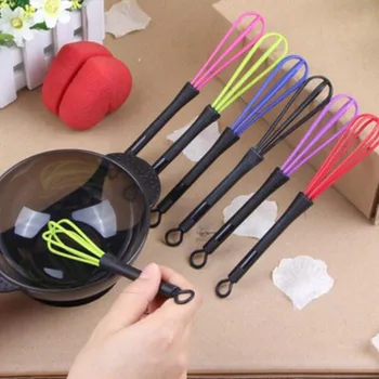 

Professional Mixer Hairdressing Dye Cream Whisk Plastic Hair Color Mixer Hair Styling Tools Salon Accessories