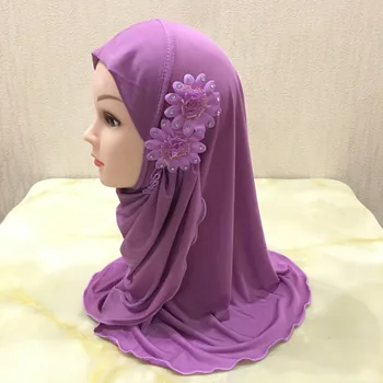 

Muslim Kids 2-7Year Ice Silk Hijabs Islamic Headscarf With Flowers Children Girsl Ramadan Middle East Full Cover Wraps Cover