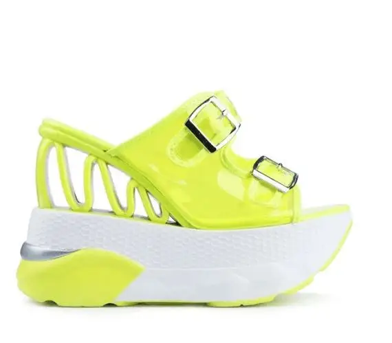 Сандалии INS на танкетке из ПВХ прозрачные туфли очень высоком каблуке с ремешком