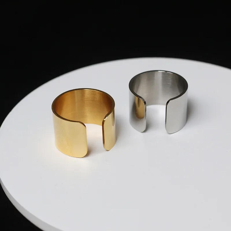 12493589636_598178804