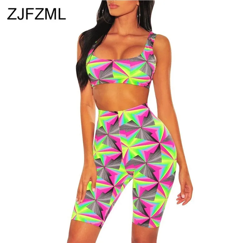 

Geometric Printed Sexy 2 Piece Outfits for Women Sleeveless Open Back Crop Tank Top and Biker Shorts Suit Two Piece Matching Set