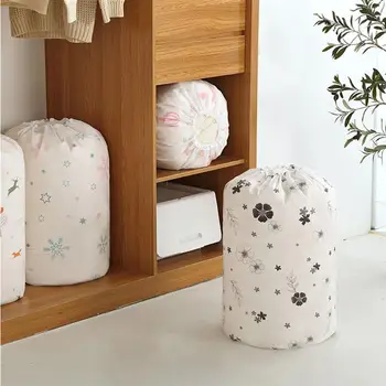 

2pcs 90x45cm Quilt Drawstring Bag Quilt Blanket Dustproof Printed Storage Pouch Organizer (Animal and Black Flower Pattern)
