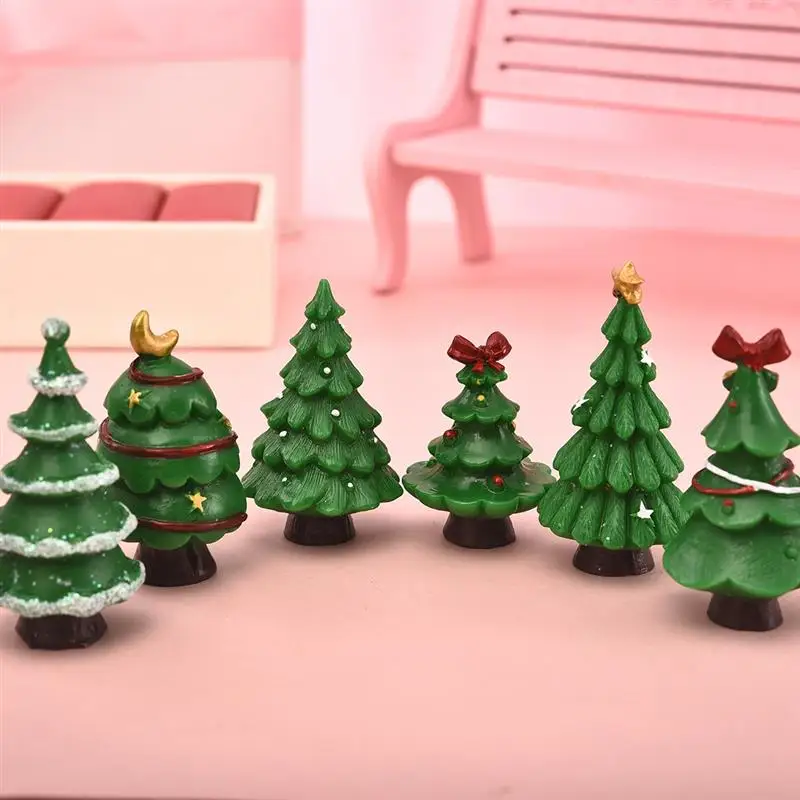 

6 pieces Cute Merry Christmas Tree Ornaments Terrarium Accessories Fairy Garden Figurines Doll House Decor