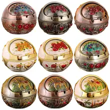 

Hot Sales Ashtray Household Home Decor Zinc Alloy Retro Large Ash Holder with Lid for Home