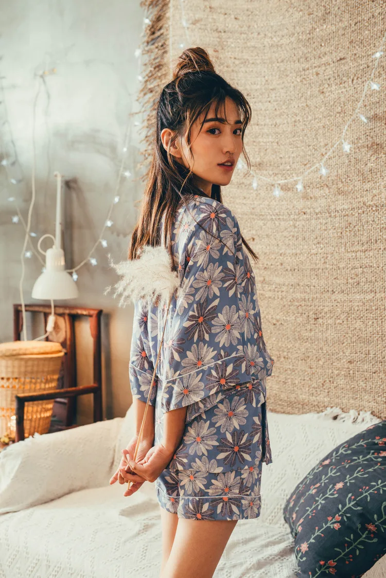Summer New Sweet Lady Printing Daisy Sling Shorts Three Pieces Set Loose Pajamas Sexy Pijama Loungewear Women Sleepwear Pj Set