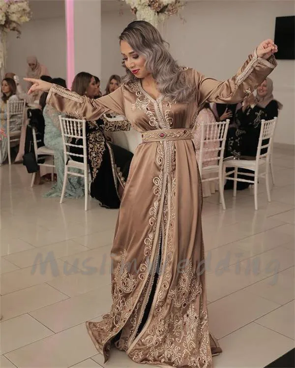 evening dresses for weddings Brown Moroccan Kaftan Evening Dresses Long Lace Appliques Mother Dress Arabic Muslim Special Occasion Formal Party Gowns 2020 plus size formal wear