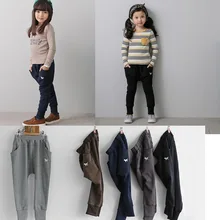 Детская одежда в Корейском стиле; сезон осень-зима; бархатные шаровары для мальчиков и девочек; брюки; Kz110