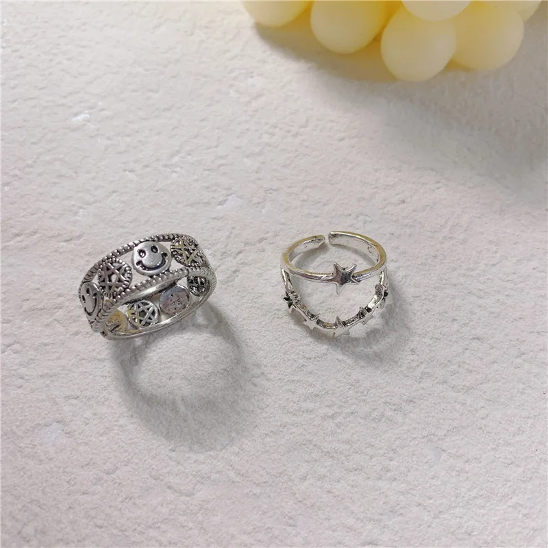 HUANZHI НОВЫЕ геометрические смайлики лицо пентаграмма полое серебряное отверстие металлические состаренные кольца для женщин девушки вечерние подарки